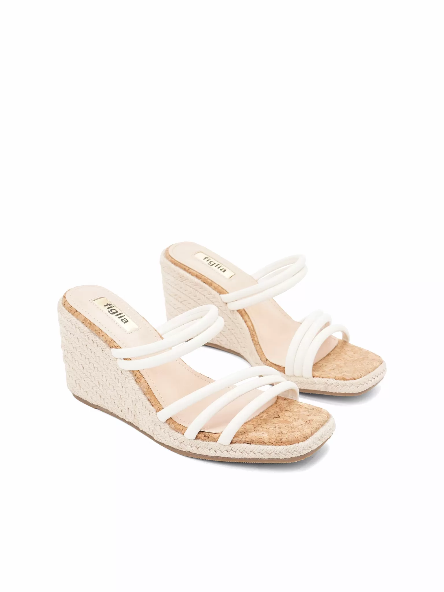 Amice Wedge Slides