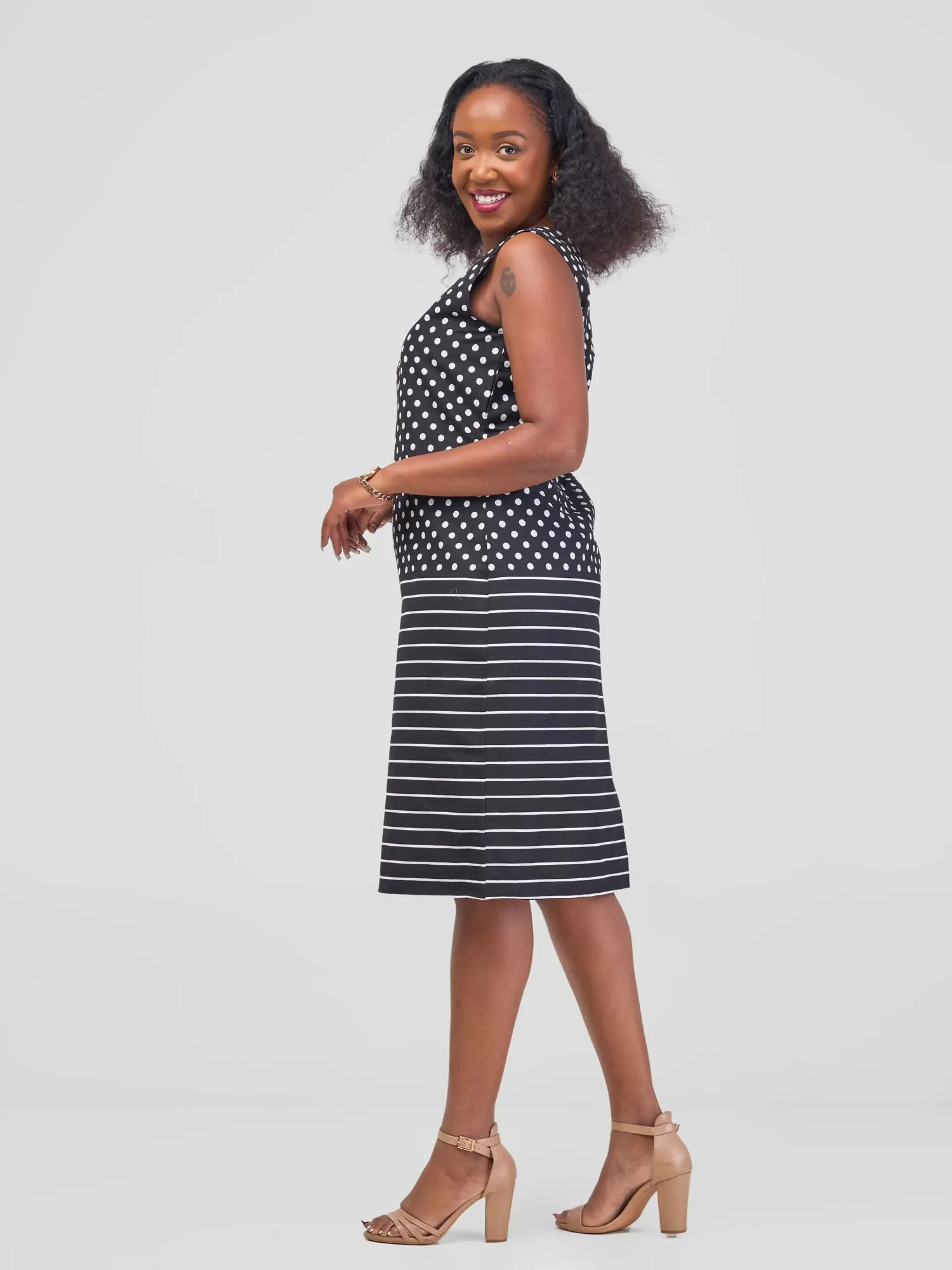 Bella Wangu Monochrome Shift Dress - Black